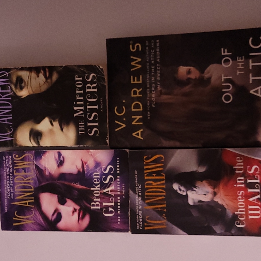 V.C Andrews Book Bundle